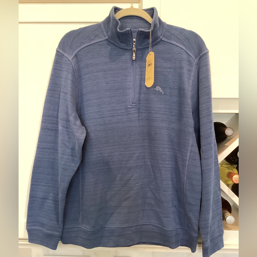 BNWT. Men’s Tommy Bahama 1/4 Zip Sweater (S)